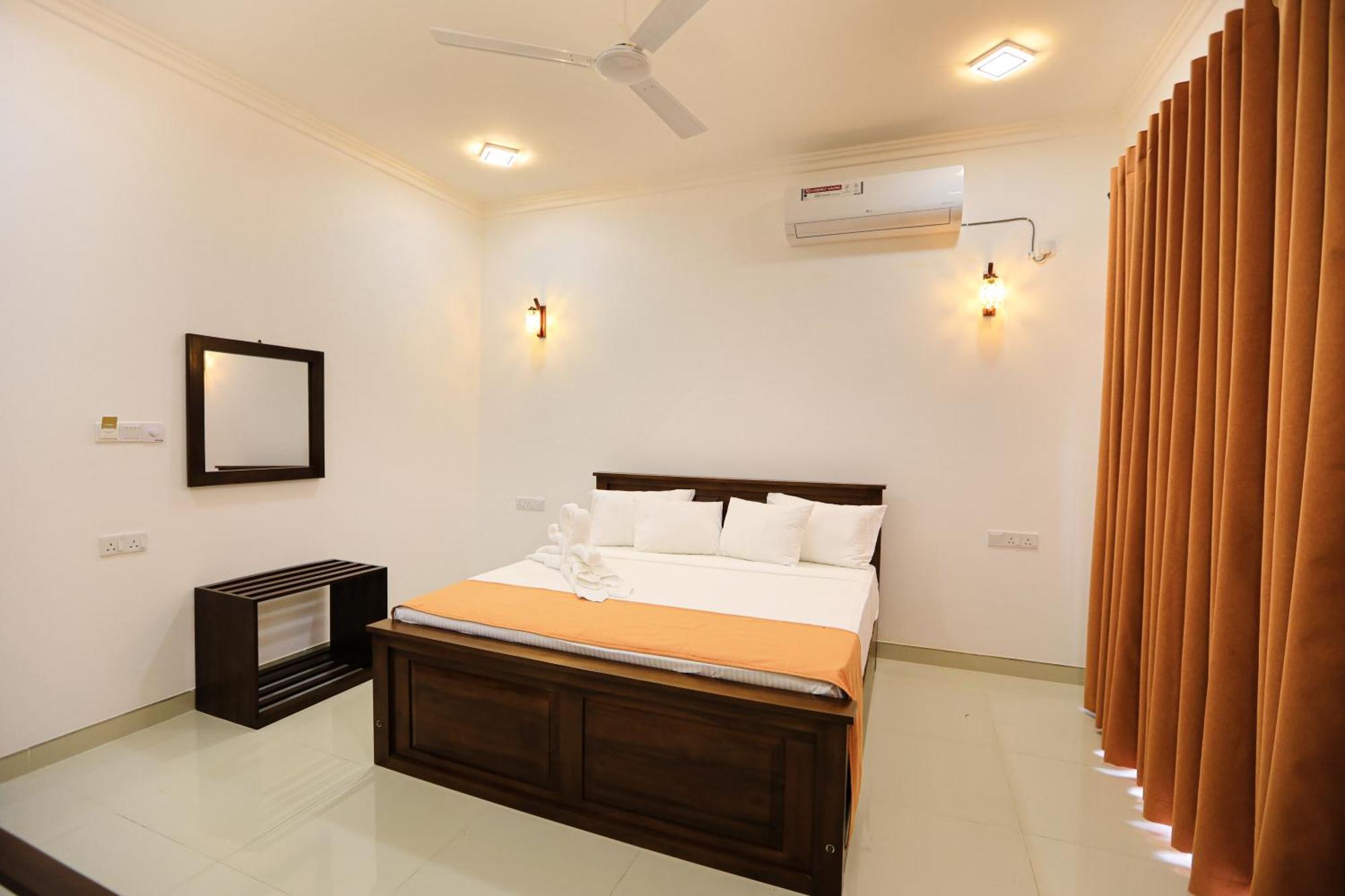 D Marit Motel Negombo Ngoại thất bức ảnh