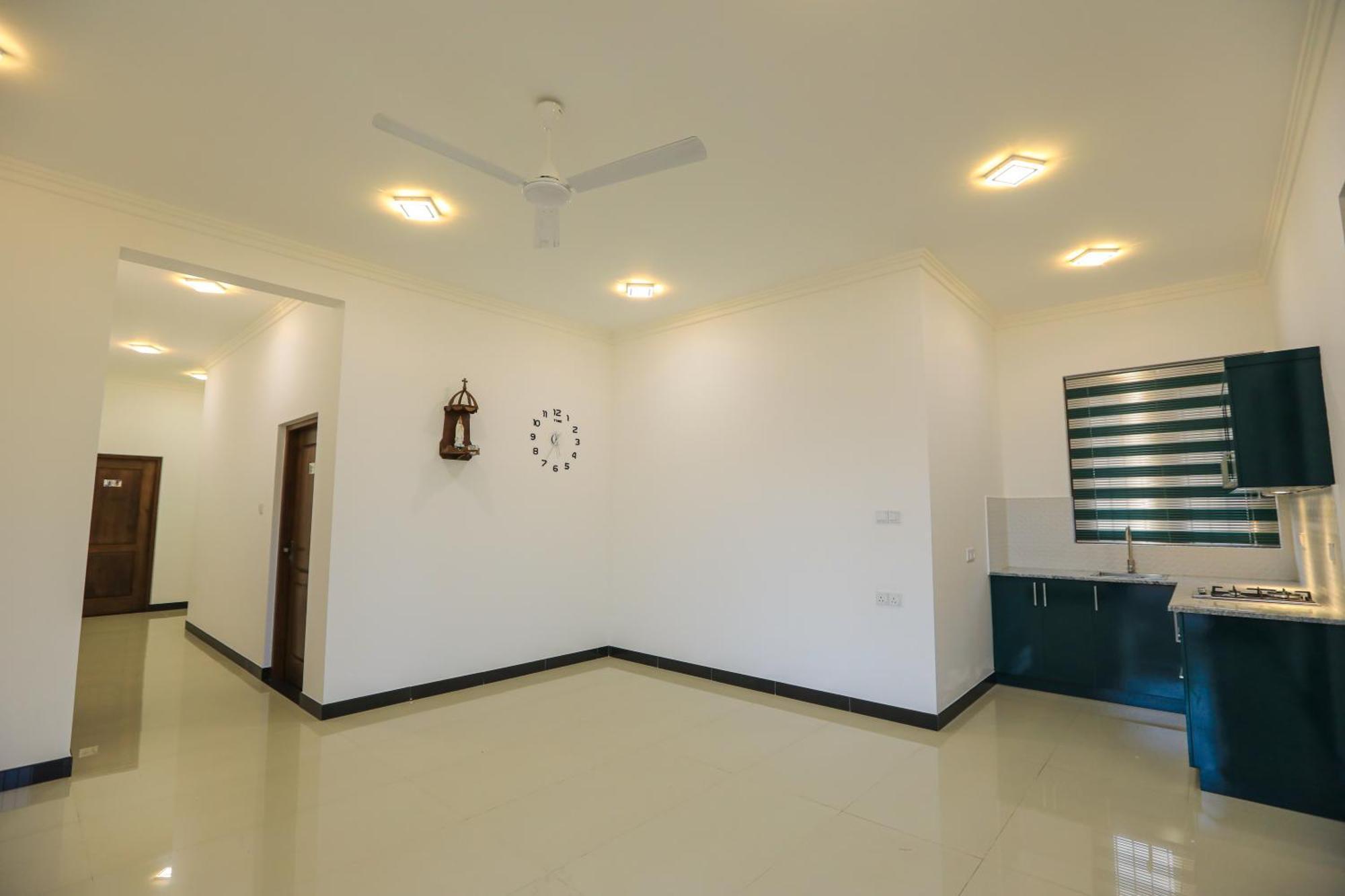 D Marit Motel Negombo Ngoại thất bức ảnh