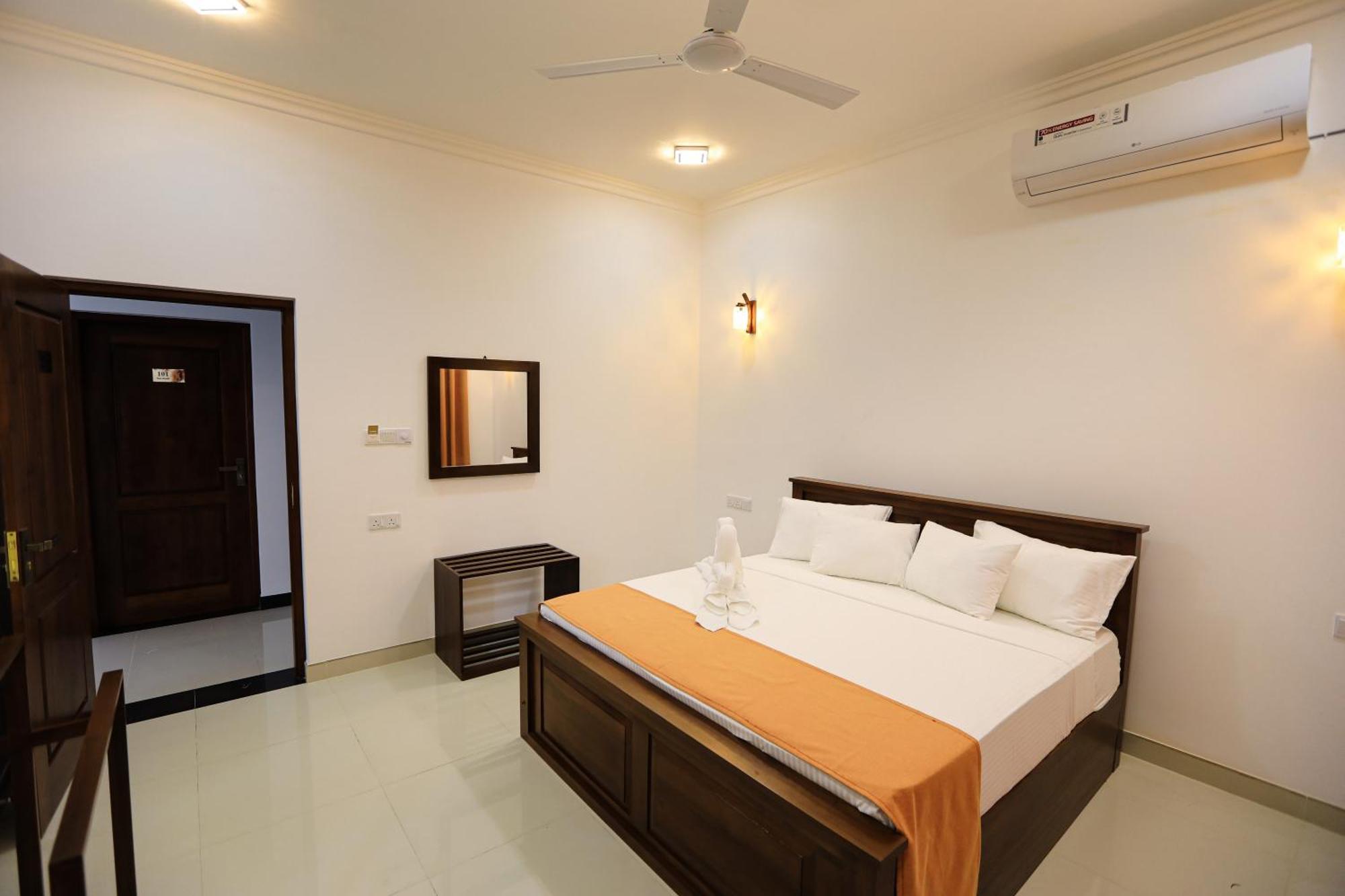 D Marit Motel Negombo Ngoại thất bức ảnh