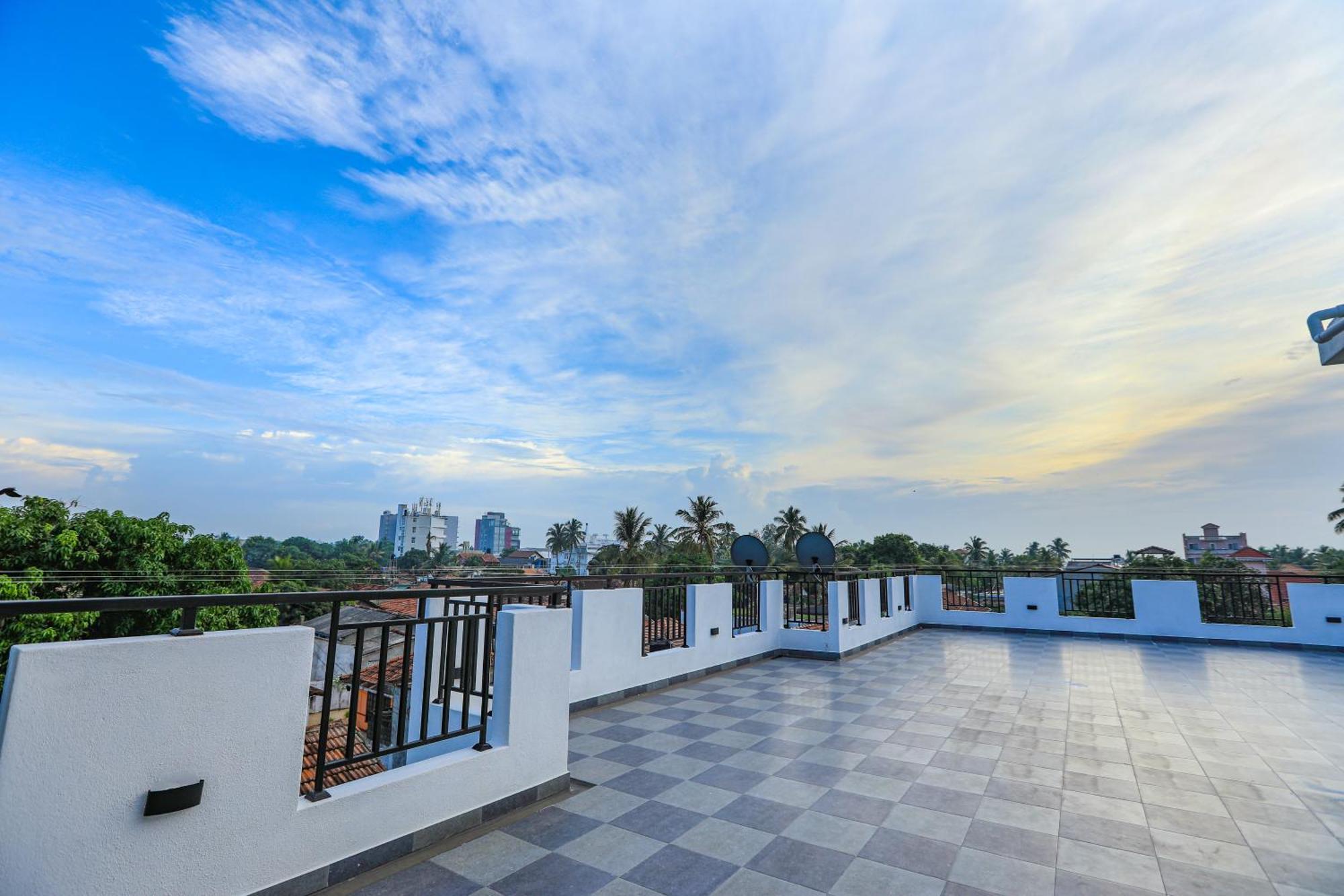 D Marit Motel Negombo Ngoại thất bức ảnh