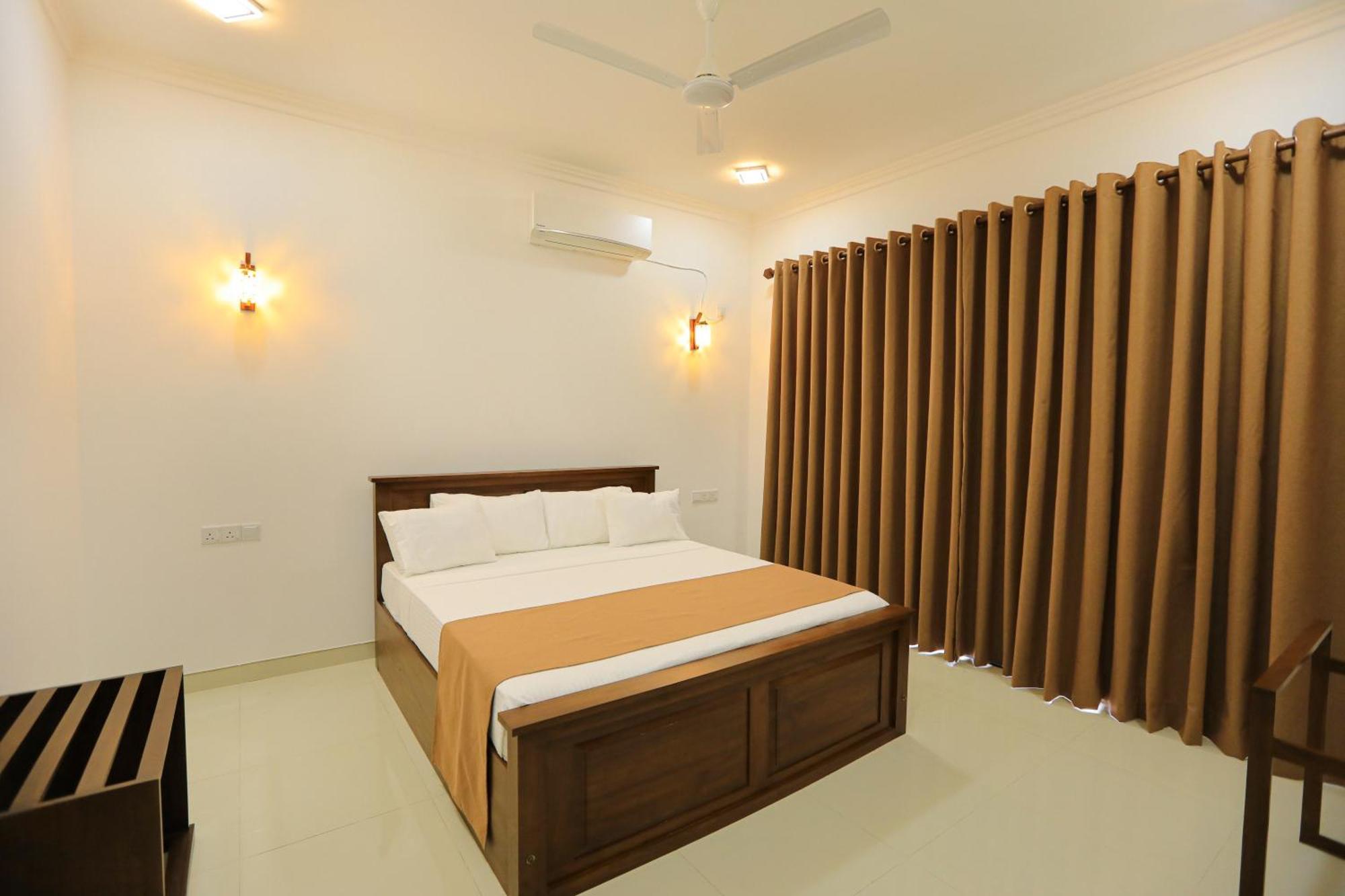 D Marit Motel Negombo Ngoại thất bức ảnh