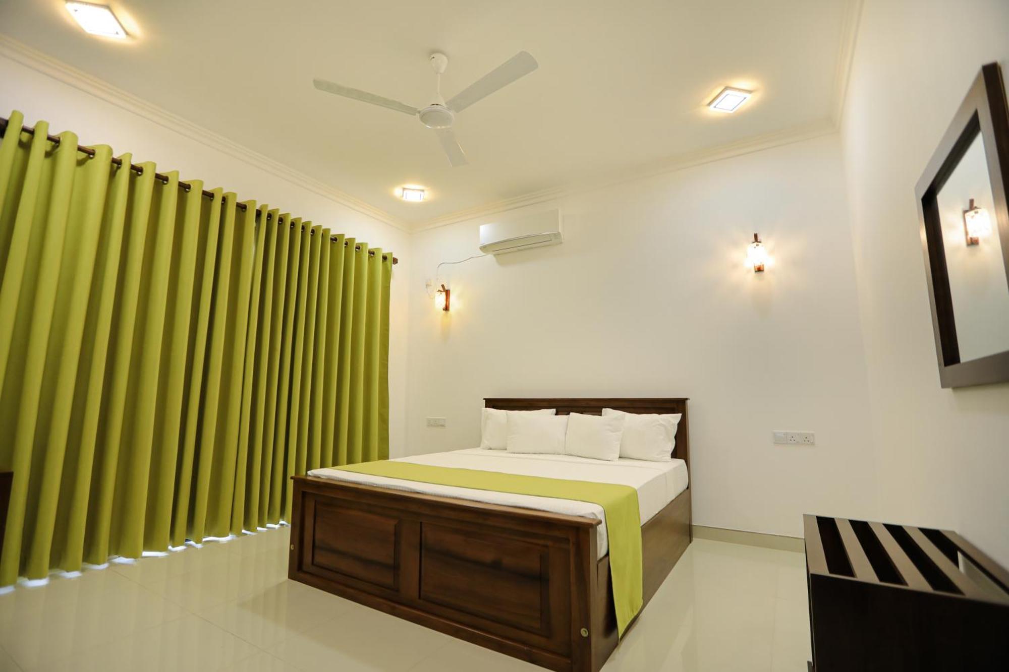 D Marit Motel Negombo Ngoại thất bức ảnh